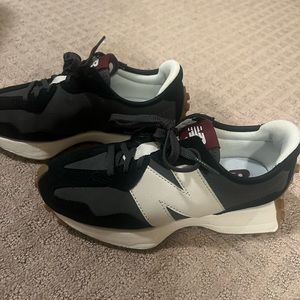 New Balance 327 - worn once!!
